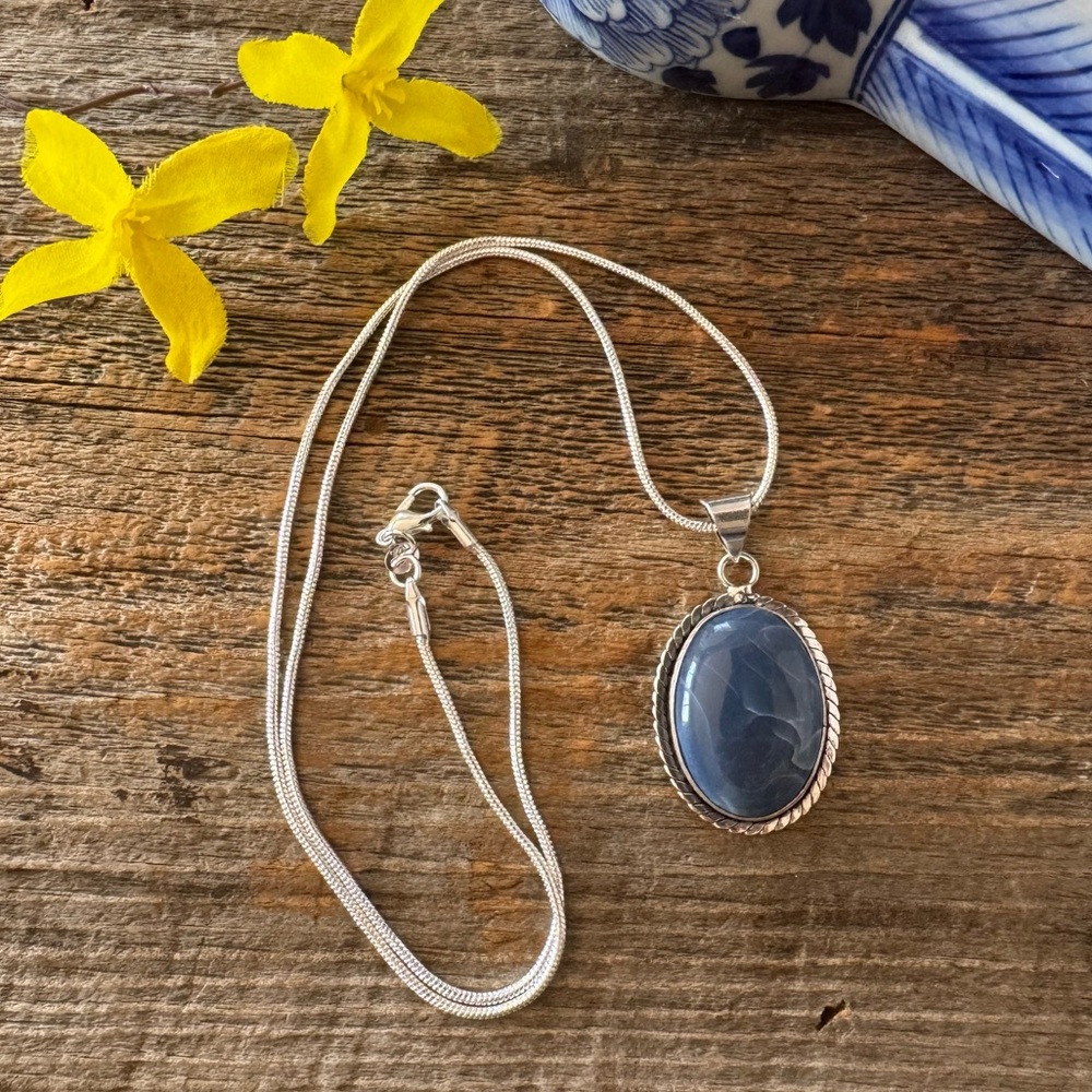 Handmade Owyhee Blue Opal Pendant with Chain 925 Sterling Silver - Picture 7 of 8